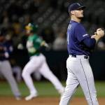 Mariners drop 4th straight