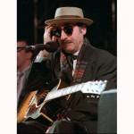 Leon Redbone performs at the eighth annual Redwood Coast Dixieland Jazz Festival in Eureka, California, in 1998. Redbone, the acclaimed singer and guitarist who performed jazz, ragtime and Tin Pan Alley-styled songs, died Thursday. (Patricia Wilson / The Times-Standard file)