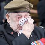 ‘Thank you’: Queen honors D-Day veterans at moving ceremony