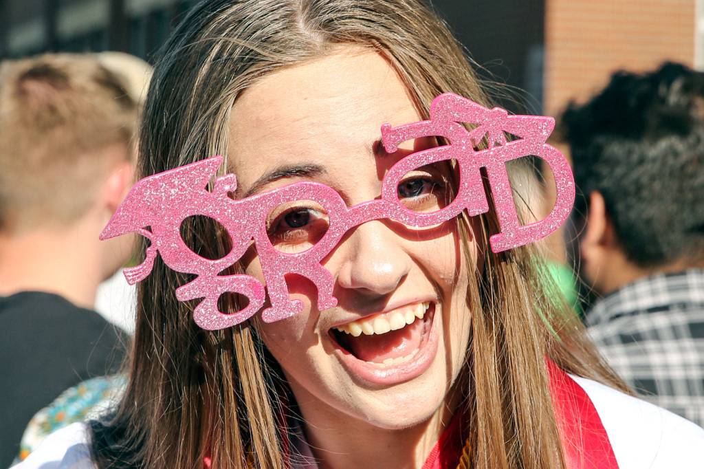Scenes of the graduation of Snohomish High School Class of 2019 at Angel of the Winds Arena in Everett on June 10, 2019. (Kevin Clark / The Herald)