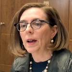 Oregon governor sends troopers to round up rogue Republicans