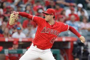 Los Angeles Angels pitcher Tyler Skaggs dies at age 27