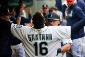 Slumping Seager finds swing, M’s defeat A’s