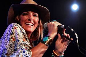 Tayla Lynn’s struggle with addiction inspires benefit concert