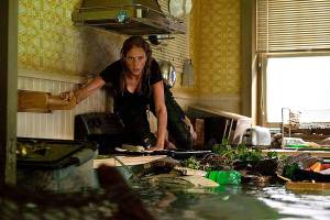 One-note ‘Crawl’ revels sadistically in graphic gator gore