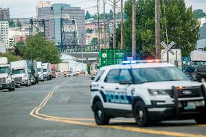 Demonstrators return to immigration jail after attack, death
