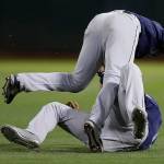 A’s hand M’s 5th straight loss