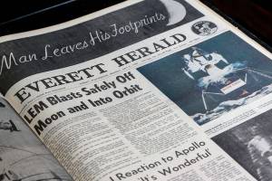 Gallery: We missed an entire day of moon news back in 1969!