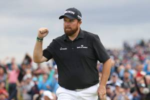 Lowry shoots 63, builds 4-shot lead at British Open