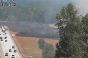 Brush fire snarls I-5 traffic north of Arlington
