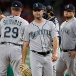 Rangers stop Mariners’ win streak at 6