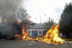 Hot coals – great for burgers, bad for garbage