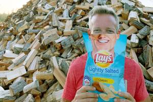 The Lake Stevens woodchopper’s latest gig: potato-chipping