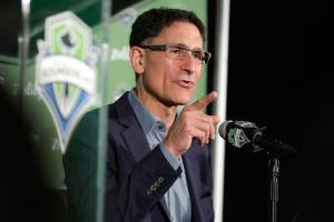 Art Thiel: ‘Rock stars’ join Sounders, Hanauer still in charge