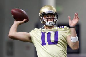 UW names Lake Stevens alum Eason starting QB