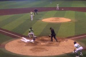 Izturis Jr. hits walk-off single to lift AquaSox to win