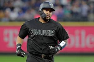 Narvaez, Crawford homer to lift M’s over Blue Jays