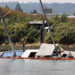 State working to seize sunken sailboat in Snohomish River