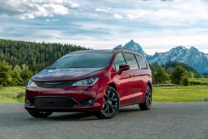 2019 Chrysler Pacifica: an eHybrid suited for today’s families