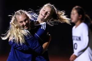Glacier Peak routs Jackson in Wesco 4A girls soccer showdown