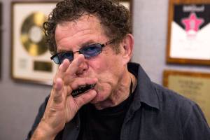 Harmonica honcho Lee Oskar, 71, still rocks ‘Low Rider’