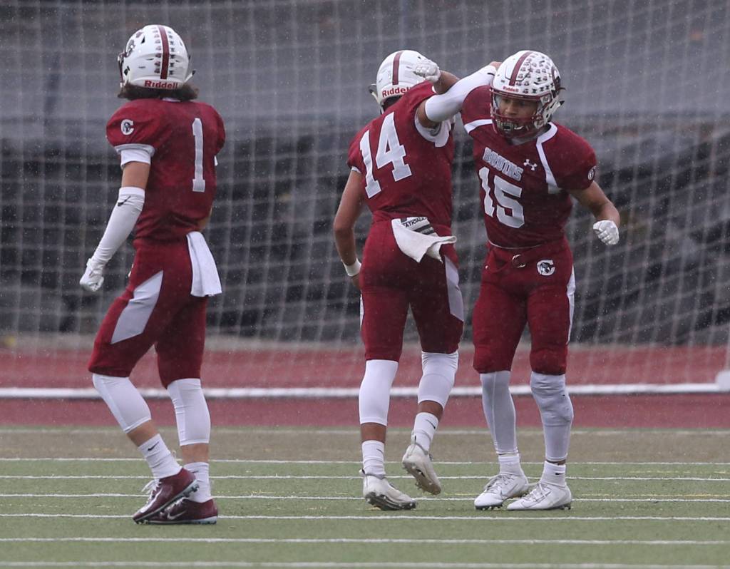 Glacier Peak took on Cascade in football at Everett Memorial Stadium on Friday, Oct. 4, 2019 in Everett, Wash. (Andy Bronson / The Herald)