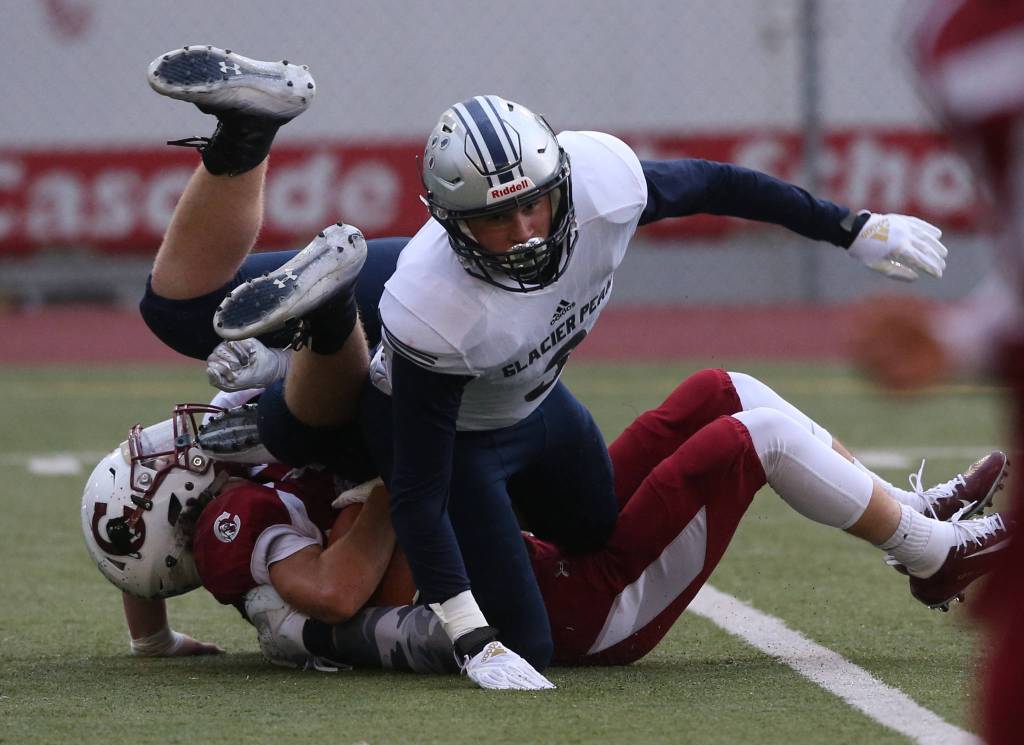 Glacier Peak took on Cascade in football at Everett Memorial Stadium on Friday, Oct. 4, 2019 in Everett, Wash. (Andy Bronson / The Herald)