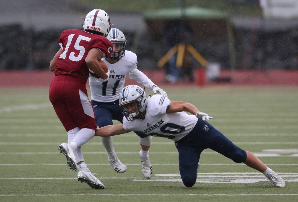 Glacier Peak took on Cascade in football at Everett Memorial Stadium on Friday, Oct. 4, 2019 in Everett, Wash. (Andy Bronson / The Herald)
