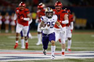 UW rides second-half rally to win over Arizona
