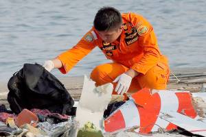 Boeing 737 Max design at fault in crash, Indonesia says