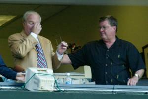 Former Mariners broadcaster Ron Fairly dies at age 81