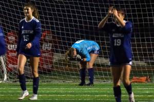 4A state soccer: Glacier Peak falls to senior-laden Sumner