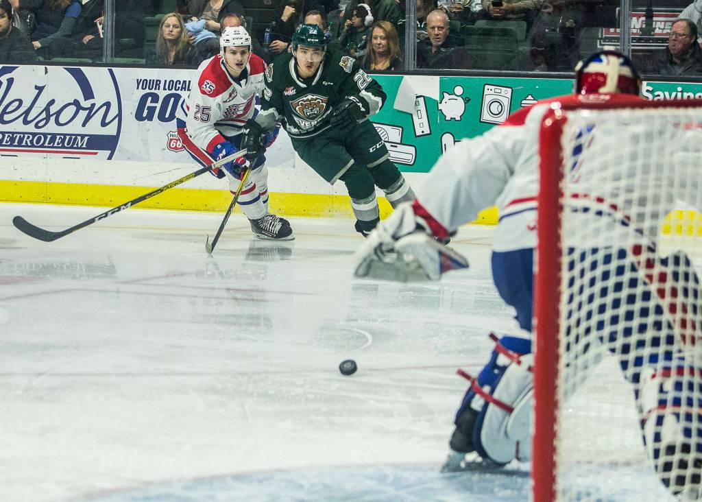 Silvertips Justyn Gurney takes a shot during the game against the Spokane Chiefs on Nov. 17, 2019 in Everett, Wash. (Olivia Vanni / The Herald)