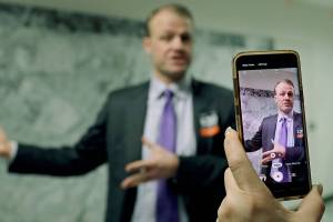 King County judge blocks Tim Eyman’s $30 car-tab measure