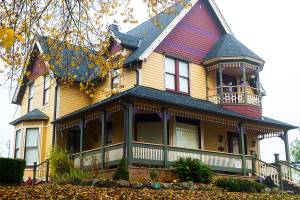 Pride of Snohomish to be displayed on Christmas Parlor Tour