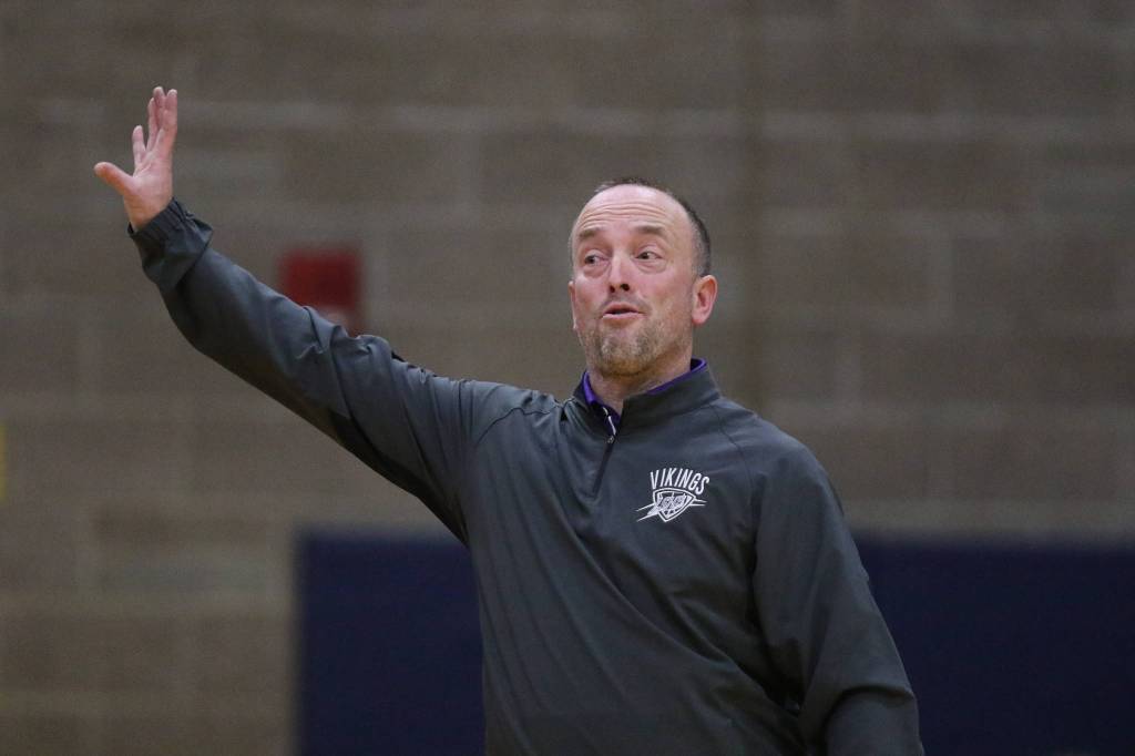 Lake Stevens head coach Randy Edens directs his team as the Arlington Eagles lost to the Lake Stevens Vikings 57-54 in a girls basketball game on Friday, Dec. 6, 2019 in Arlington, Wash. (Andy Bronson / The Herald)