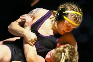 VIDEO: Lake Stevens wrestling outlasts young Spartans