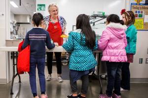 Anonymous family pays off all meal debts for Edmonds schools