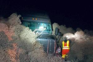 Cars get trapped in tumbleweeds on Washington state highway