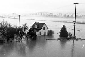 Looking back: Floodwaters spill into the Snohomish River Valley