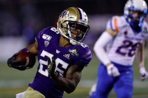 Huskies’ Ahmed declares for NFL draft