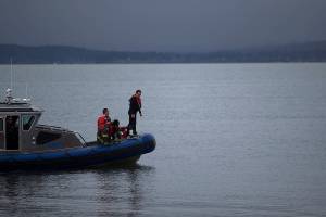 Hours after search suspended, body washes ashore in Mukilteo