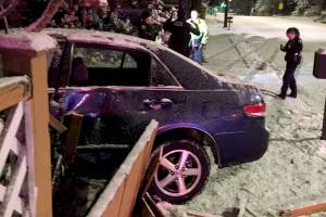 Fresh snow, ice and alleged DUI combine for Lynnwood crash