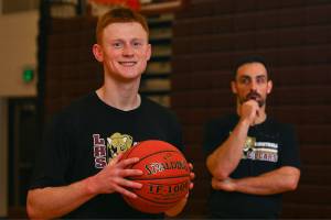 Lakewood hoops star breaks his coach’s all-time scoring record
