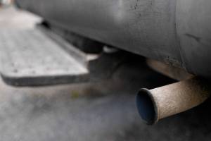 Editorial: Cutting carbon emissions up to lawmakers — and us