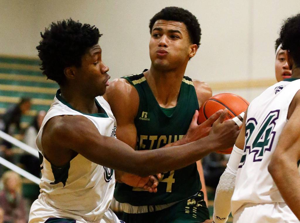 Edmonds-Woodway defeated Marysville Getchell 60-57 Friday evening at Edmonds-Woodway High School. (Kevin Clark / The Herald)