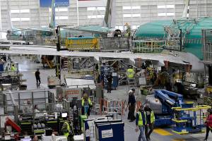 Boeing to evict falcons from rafters of closed Renton plant