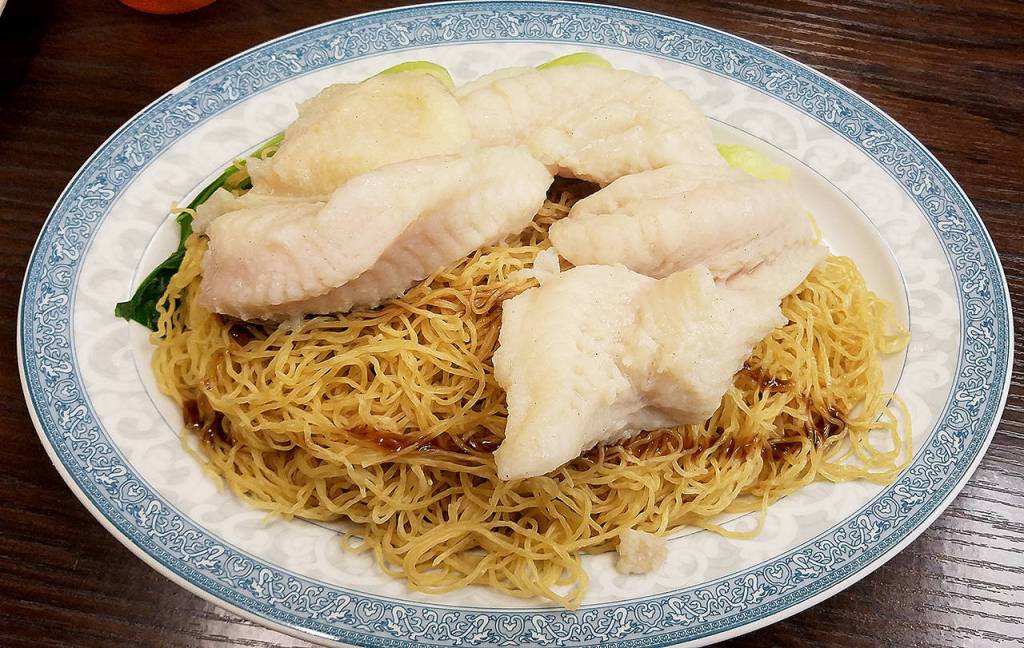 The Wonton Noodle House menu also includes more than a dozen varieties of lo mein, including this one, noodles with rock cod and bok choy. (Sharon Salyer)