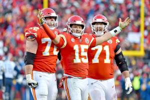 Patrick Mahomes (15) and the Kansas City Chiefs are the voters pick to win Sundays Super Bowl LIV against the San Francisco 49ers. (AP Photo/Ed Zurga)
