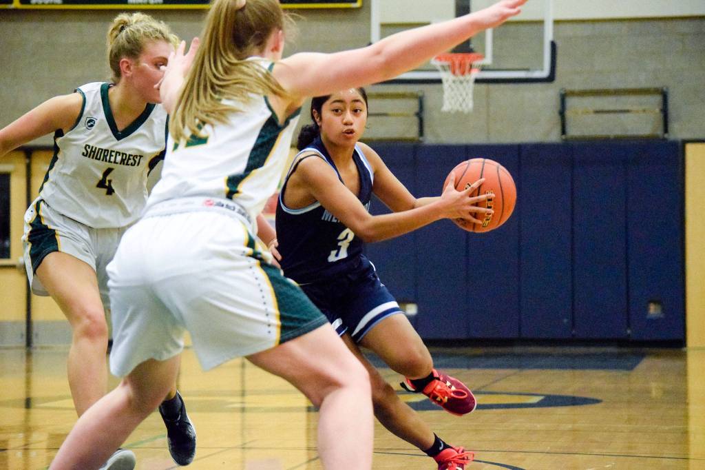 Meadowdales Jenaly Gabriel attempts a layup against Shorecrest on Thursday, Jan. 30 at Shorecrest High School in Shoreline. (Katie Webber / The Herald)